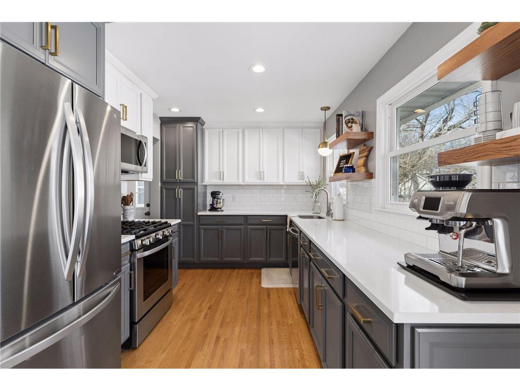 2010 W 54th Street Minneapolis MN 55419 7086094 image12