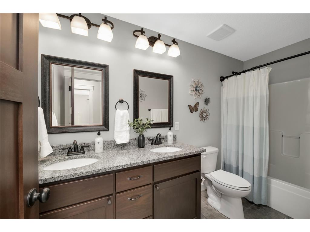 20100 Heath Avenue Lakeville MN 55044 7071790 image31