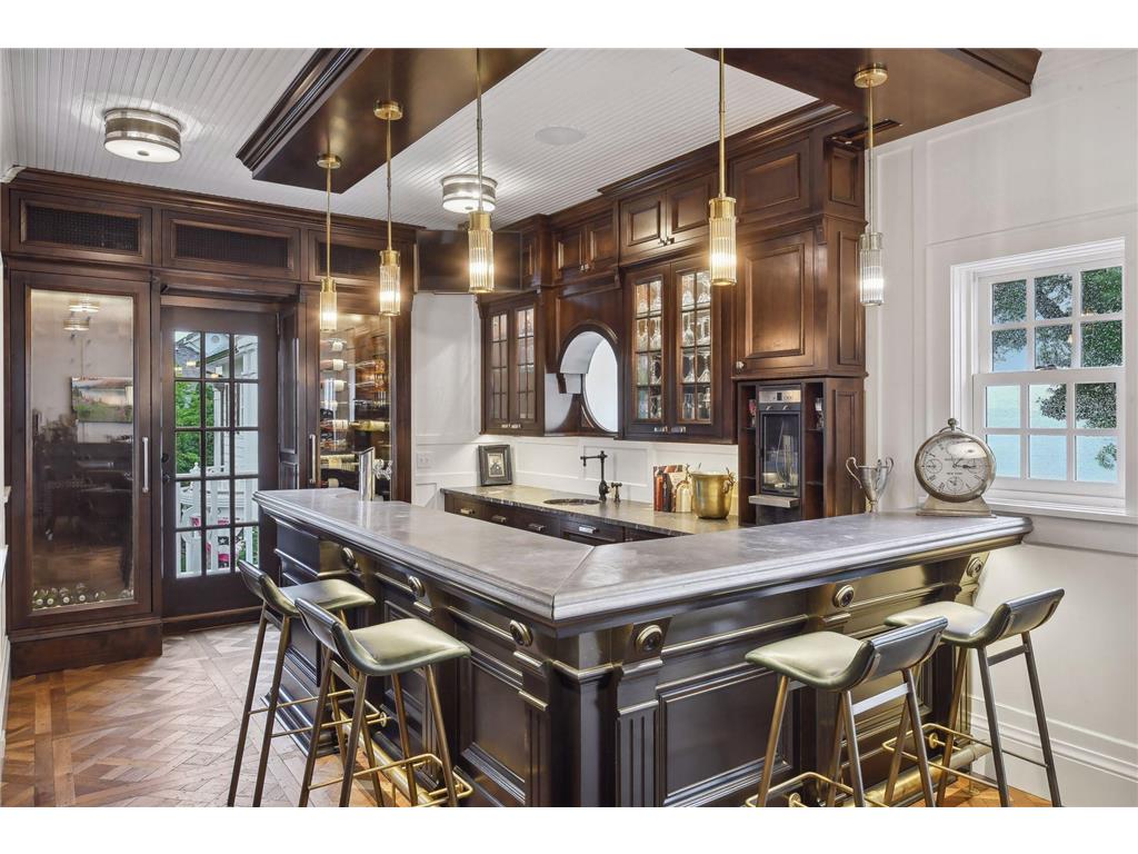 20100 Lakeview Avenue Deephaven MN 55331 - Lake Minnetonka 7064876 image33
