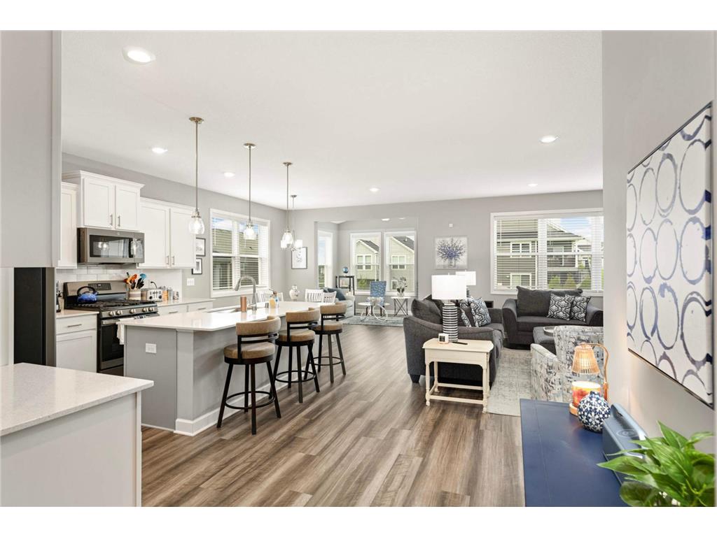 20109 Geneva Trail, Lakeville, MN, 55044 | MLS: 6742010 | Edina Realty