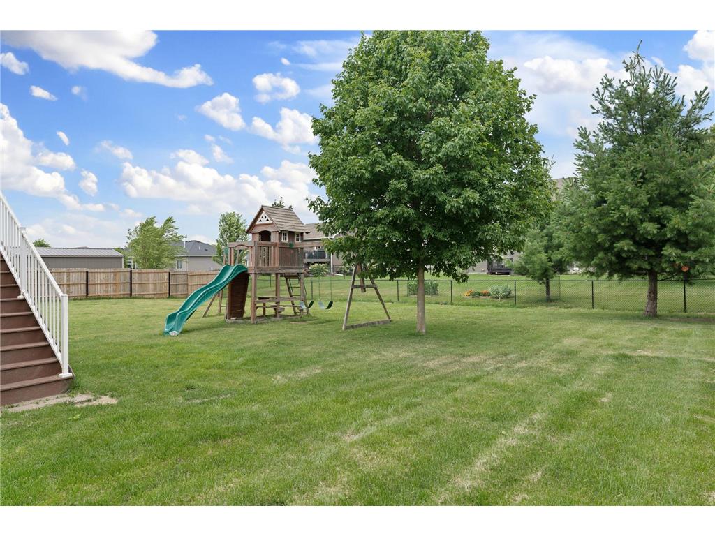 2011 12th Avenue NE Austin MN 55912 7104358 image10