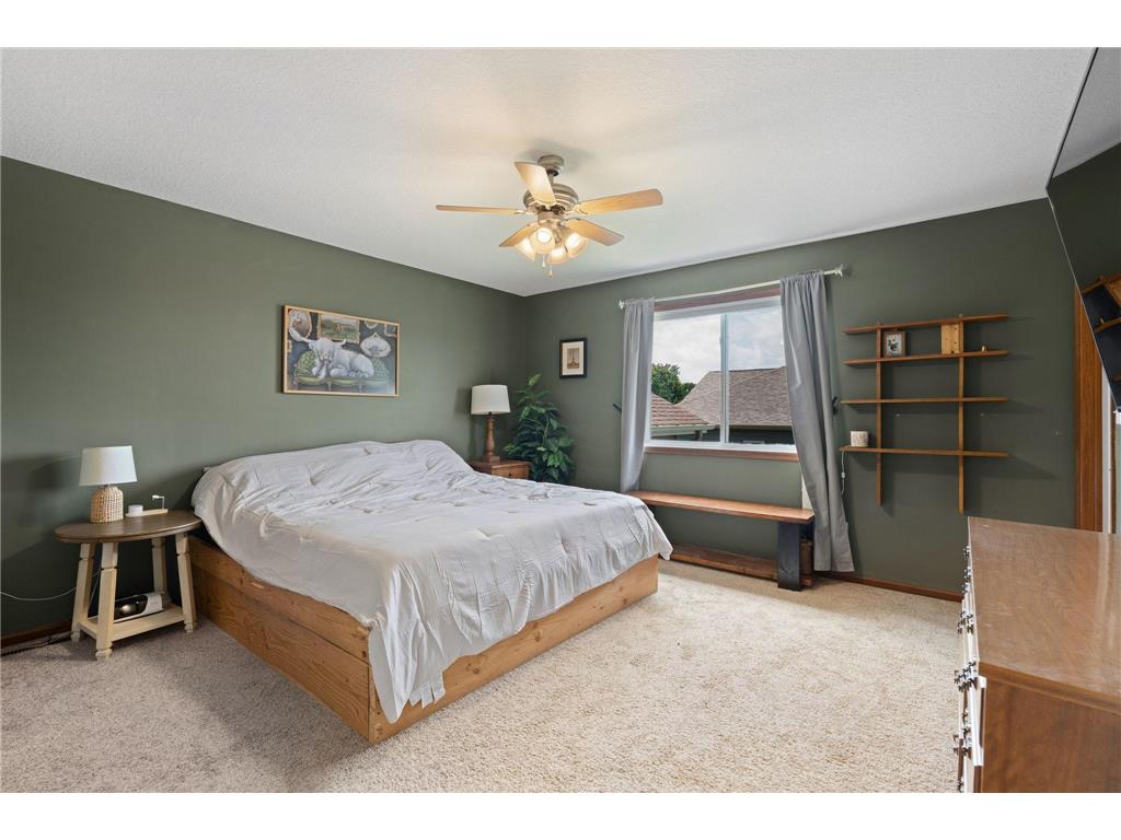 2011 12th Avenue NE Austin MN 55912 7104358 image29