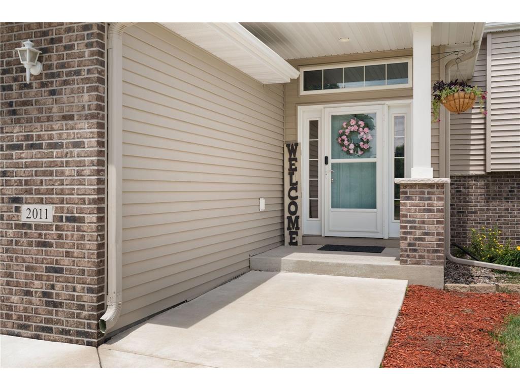 2011 12th Avenue NE Austin MN 55912 7104358 image3
