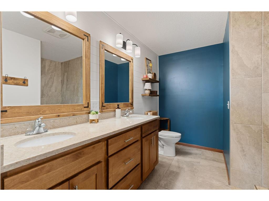 2011 12th Avenue NE Austin MN 55912 7104358 image32