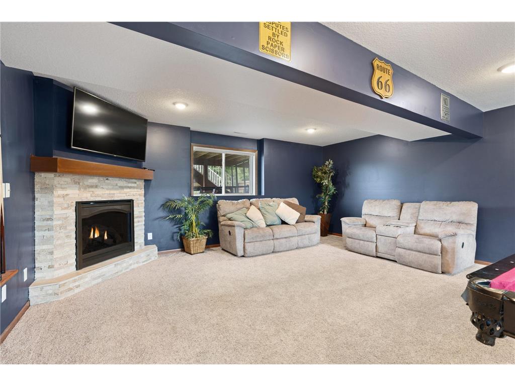 2011 12th Avenue NE Austin MN 55912 7104358 image35