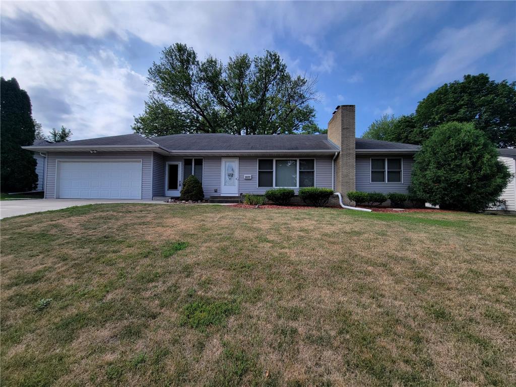 2011 3rd Street N, South Saint Paul, MN 55075 MLS 6239408 Edina Realty