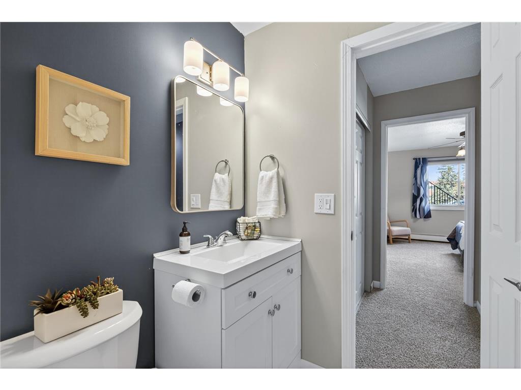 2011 E 122nd Street #D1 Burnsville MN 55337 7063302 image21