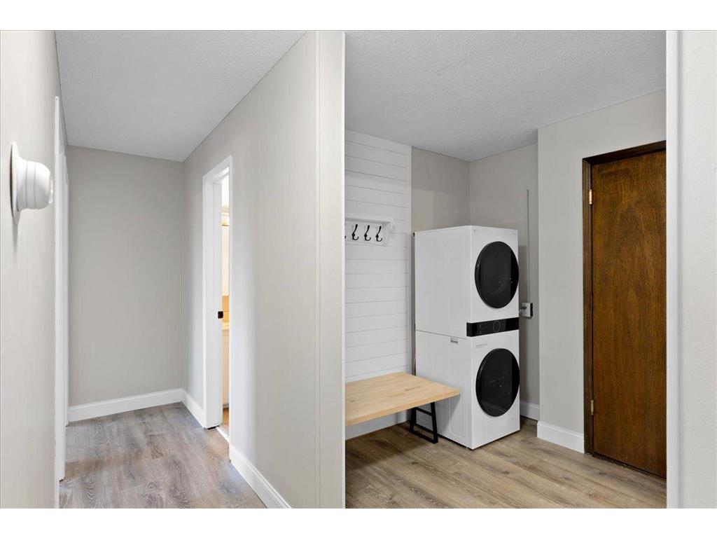2011 E 122nd Street #D11 Burnsville MN 55337 7068781 image11