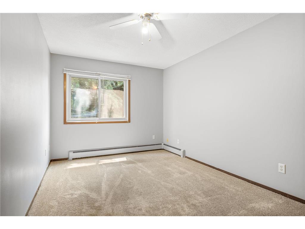 2011 E 122nd Street #D24 Burnsville MN 55337 7039086 image14