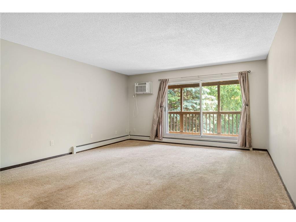 2011 E 122nd Street #D24 Burnsville MN 55337 7039086 image8