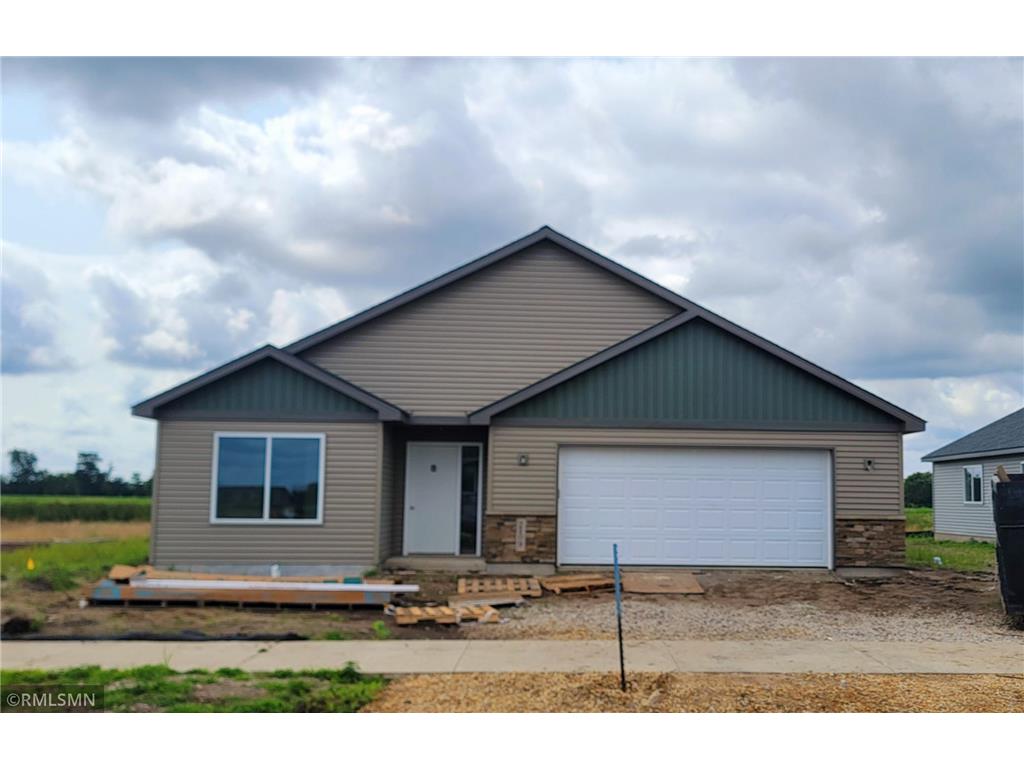 2011 Essler Drive Saint Peter MN 56082 6646208 image1