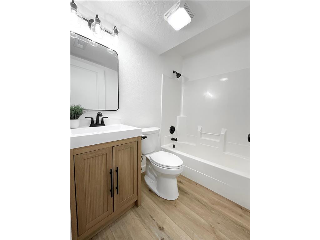 2011 Lake View Drive Jordan MN 55352 7103551 image24
