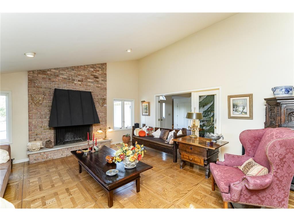 2011 Merrihills Drive SW Rochester MN 55902 6796688 image9