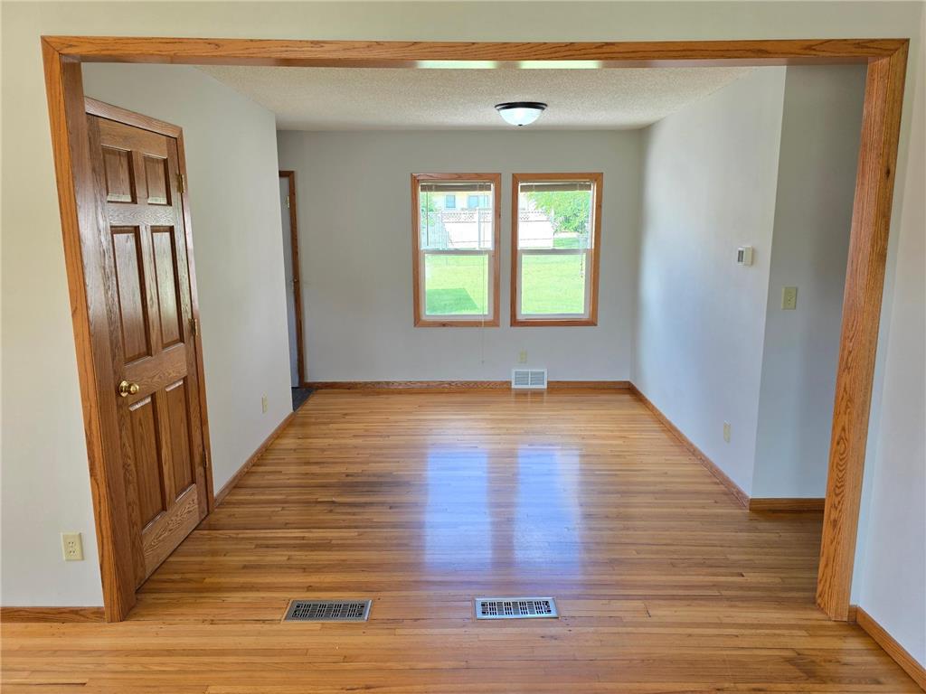 2011 Northwood Drive North Saint Paul MN 55109 7096607 image30