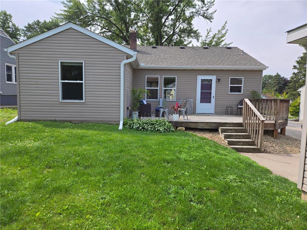 2011 Northwood Drive North Saint Paul MN 55109 7096607 image39
