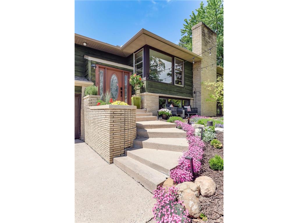2011 Toledo Avenue N Golden Valley MN 55422 7079733 image6