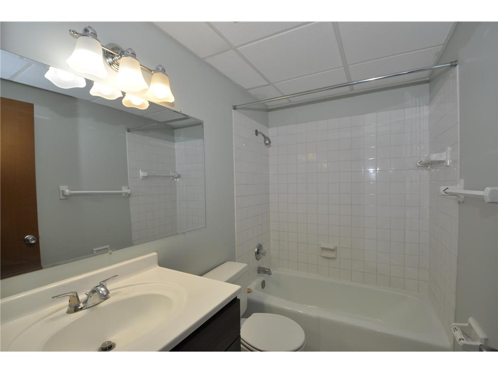 2011 Viking Drive NW #27 Rochester MN 55901 6789932 image10