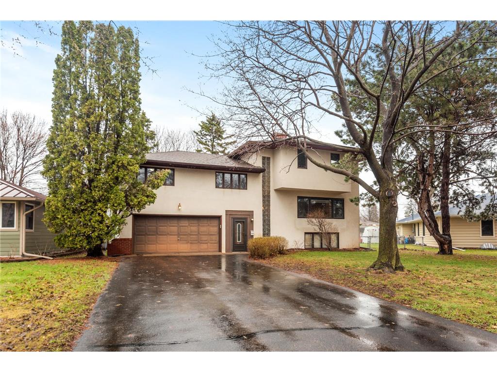 2012 2nd Street N South Saint Paul MN 55075 6356566 image1