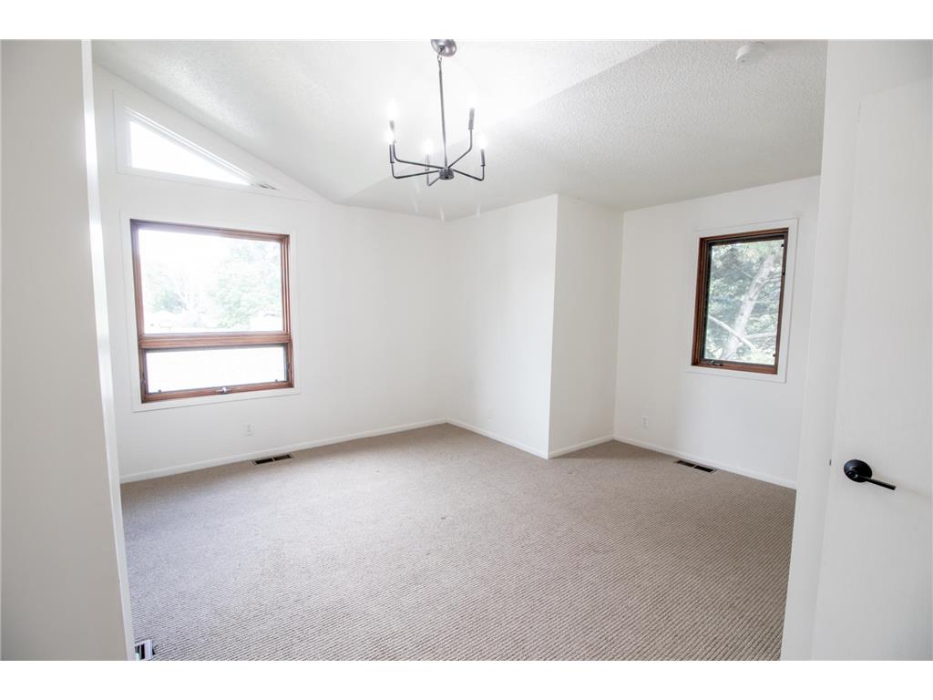 2012 2nd Street N South Saint Paul MN 55075 7094615 image32