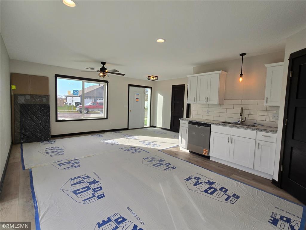 2012 Essler Drive Saint Peter MN 56082 6820887 image3