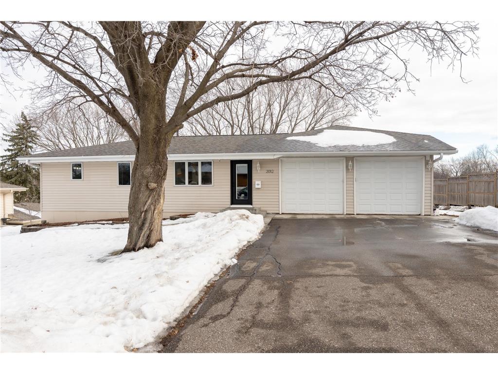 2012 Hillsboro Avenue N Golden Valley MN 55427 7008537 image1