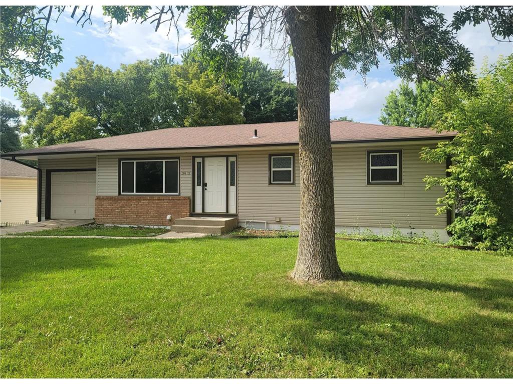 2012 Hoffman Road Mankato MN 56001 6613601 image1