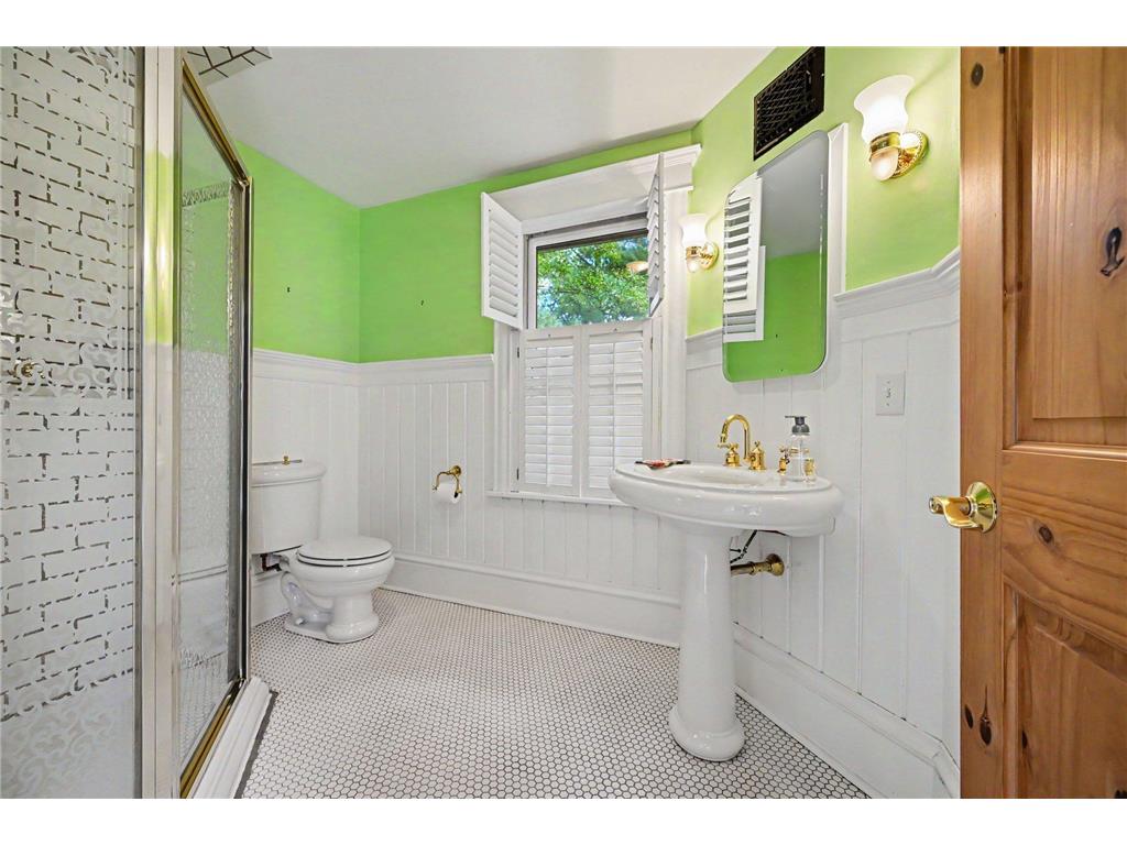 2012 Iglehart Avenue Saint Paul MN 55104 6785972 image21