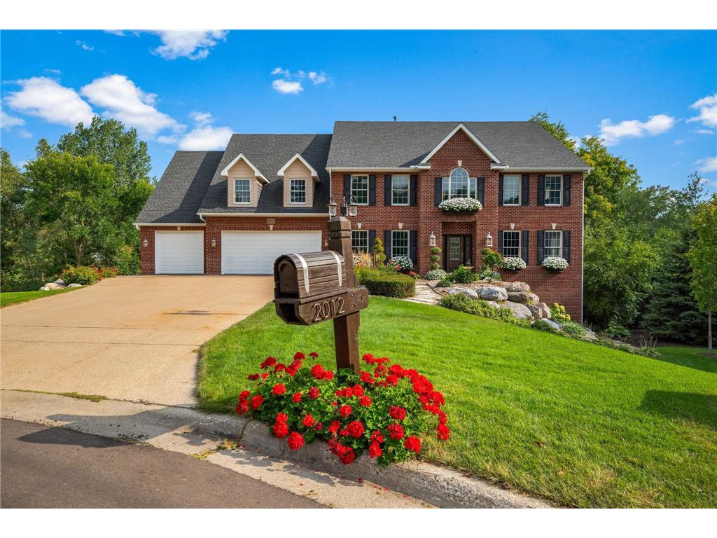 2012 Pine Ridge Drive West Saint Paul MN 55118 6764062 image1