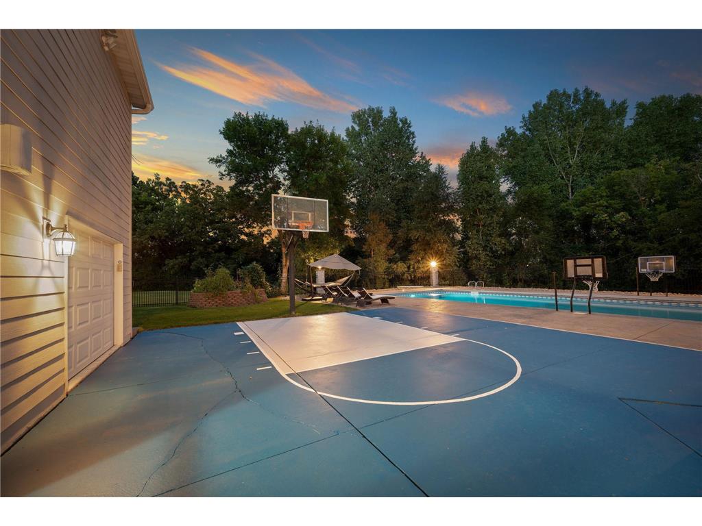 2012 Pine Ridge Drive West Saint Paul MN 55118 6764062 image18