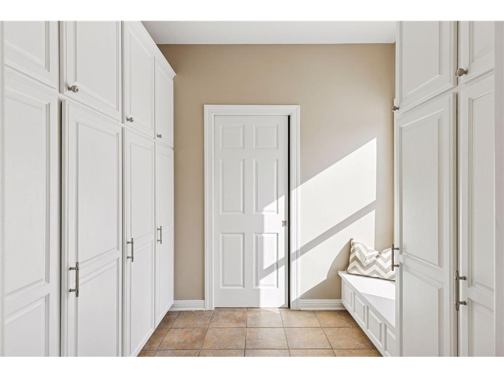 2012 Pine Ridge Drive West Saint Paul MN 55118 7012435 image39