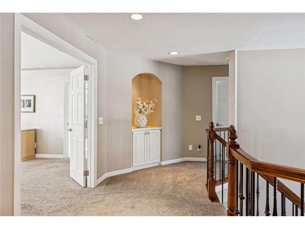 2012 Pine Ridge Drive West Saint Paul MN 55118 7012435 image41