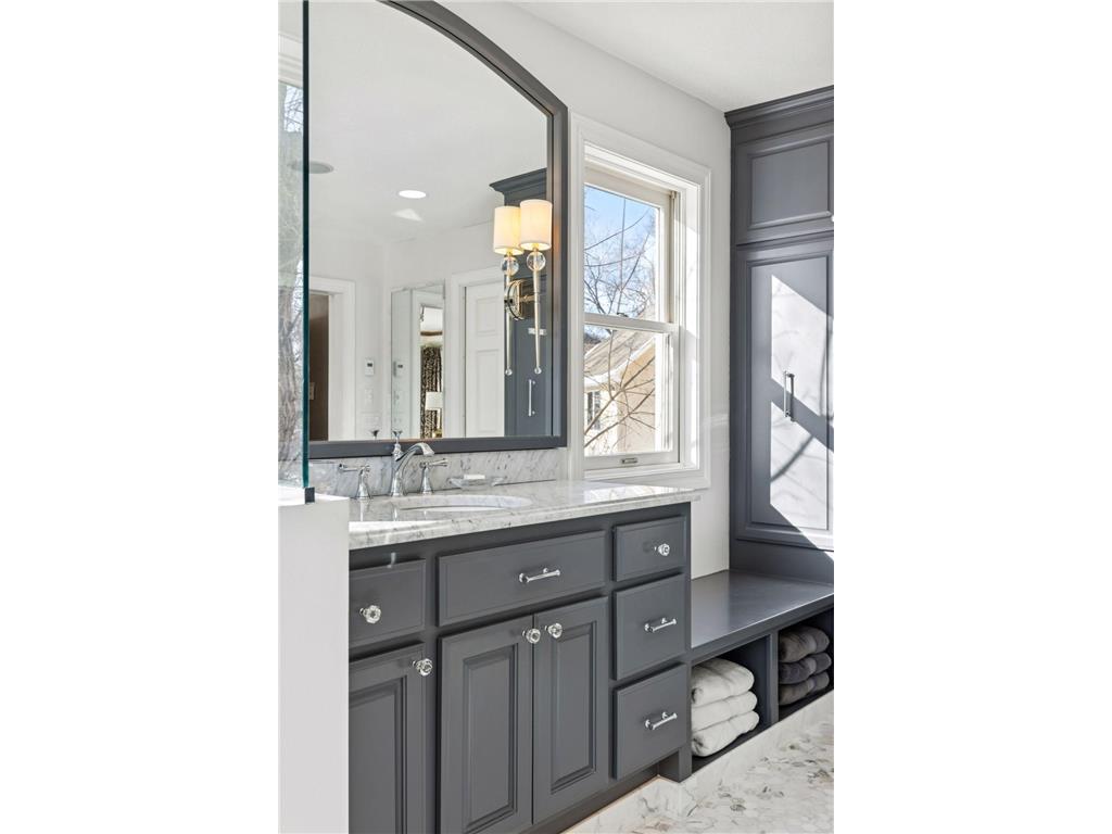 2012 Pine Ridge Drive West Saint Paul MN 55118 7012435 image48