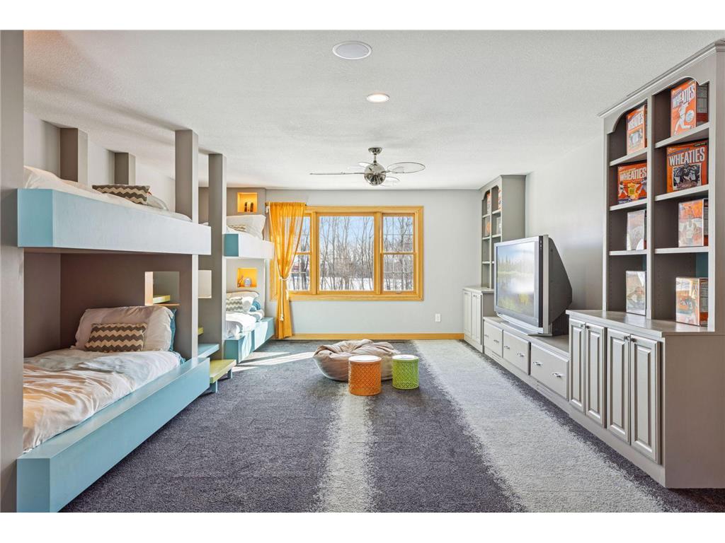 2012 Pine Ridge Drive West Saint Paul MN 55118 7012435 image56