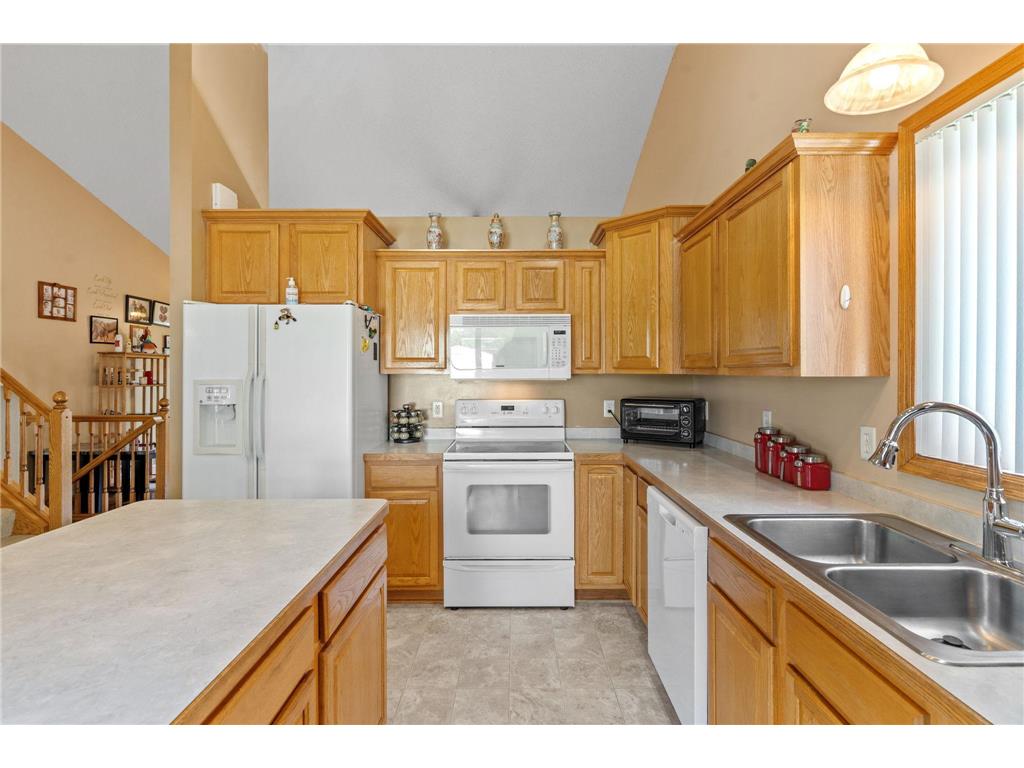 2012 Sunnyview Lane Northfield MN 55057 7079941 image13