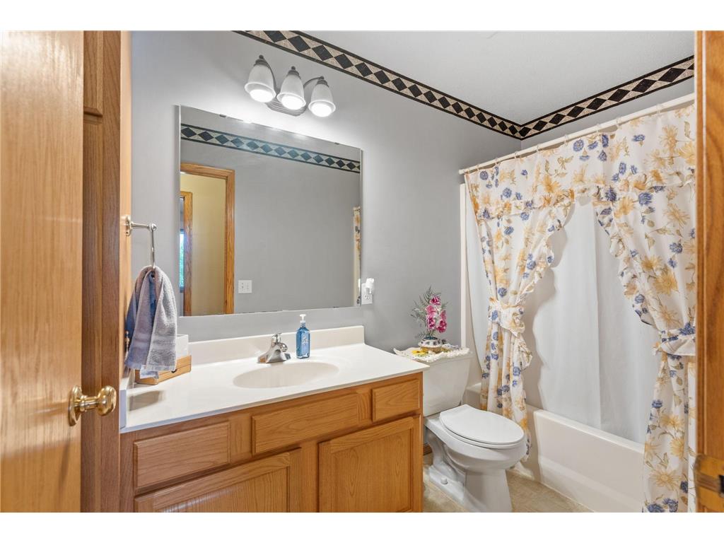 2012 Sunnyview Lane Northfield MN 55057 7079941 image16