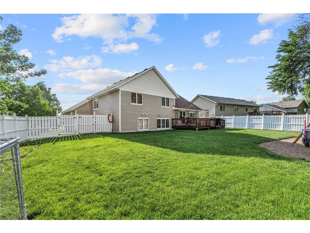 2012 Sunnyview Lane Northfield MN 55057 7079941 image4