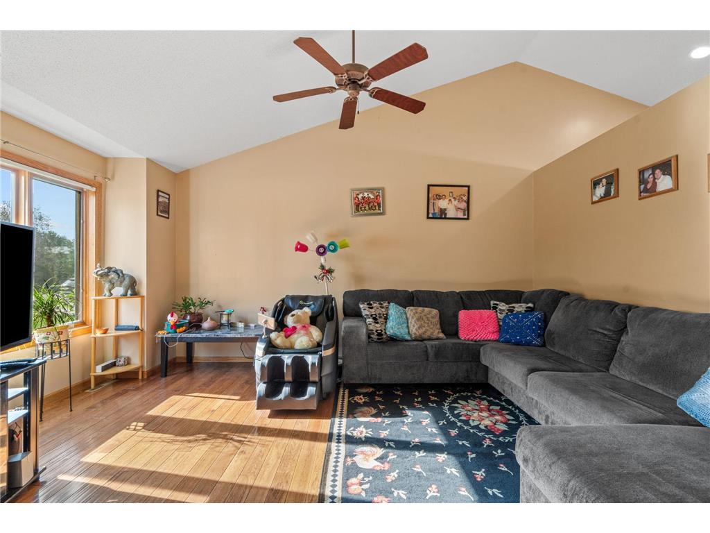 2012 Sunnyview Lane Northfield MN 55057 7079941 image7