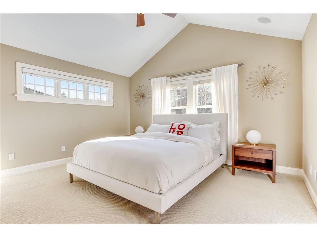 2012 W Laurel Avenue Minneapolis MN 55405 6824869 image18