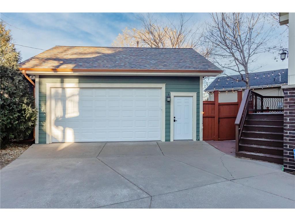 2012 W Laurel Avenue Minneapolis MN 55405 6824869 image39