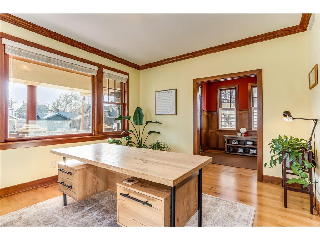 2012 W Laurel Avenue Minneapolis MN 55405 6824869 image4