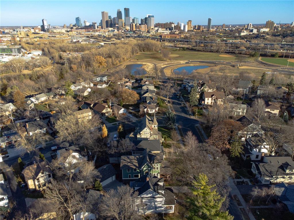 2012 W Laurel Avenue Minneapolis MN 55405 6824869 image53