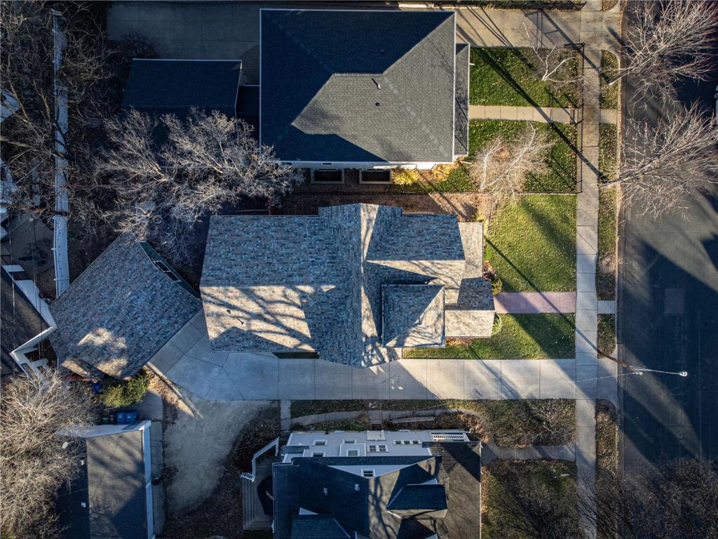 2012 W Laurel Avenue Minneapolis MN 55405 6824869 image55