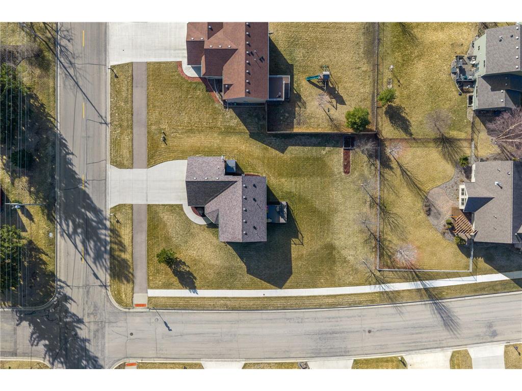 2013 12th Avenue NE Austin MN 55912 7034889 image1