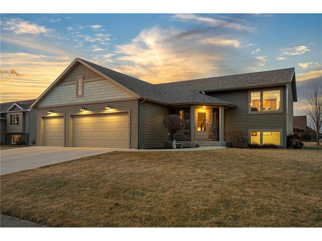 2013 12th Avenue NE Austin MN 55912 7034889 image2