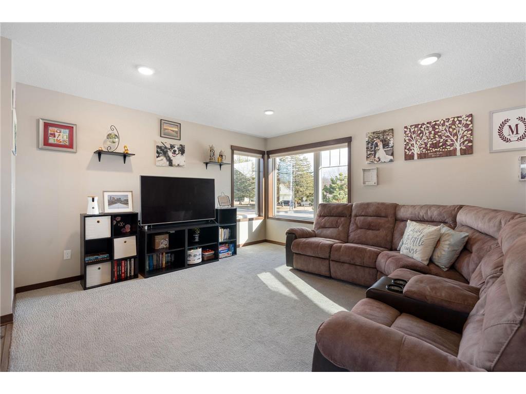 2013 12th Avenue NE Austin MN 55912 7034889 image24