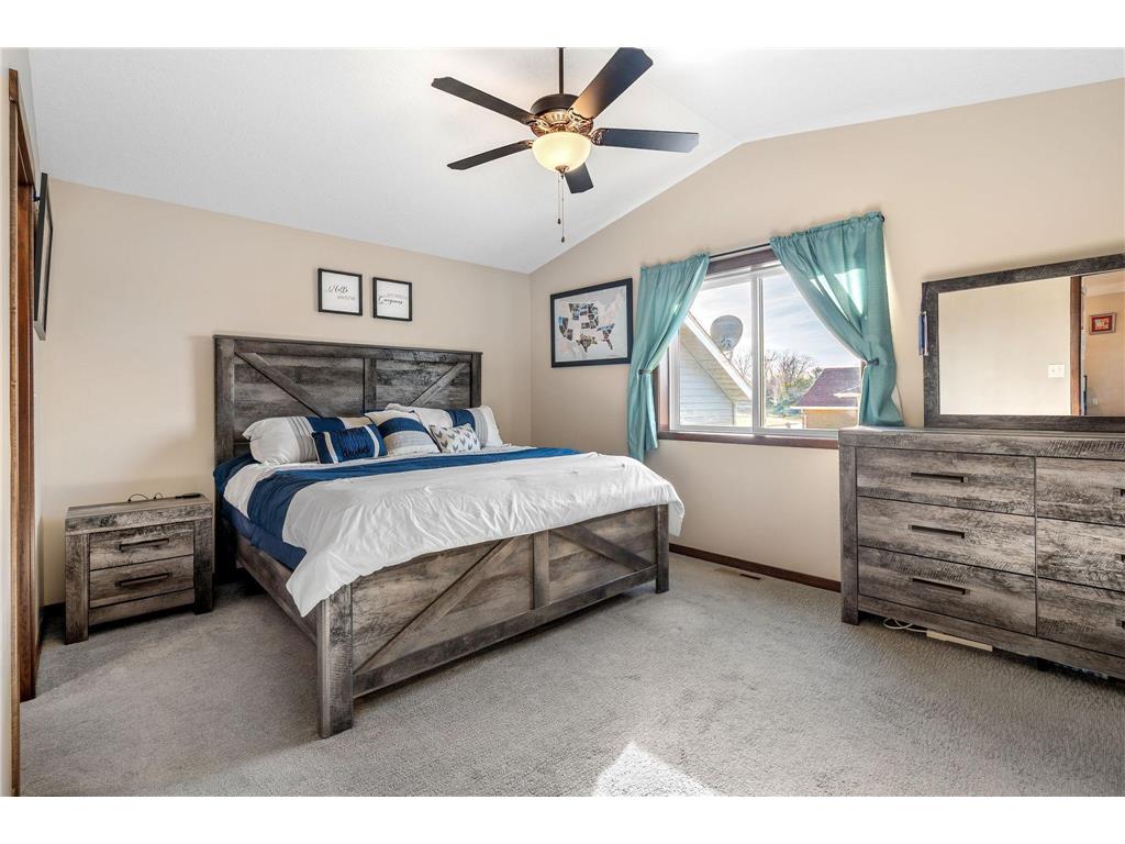 2013 12th Avenue NE Austin MN 55912 7034889 image27