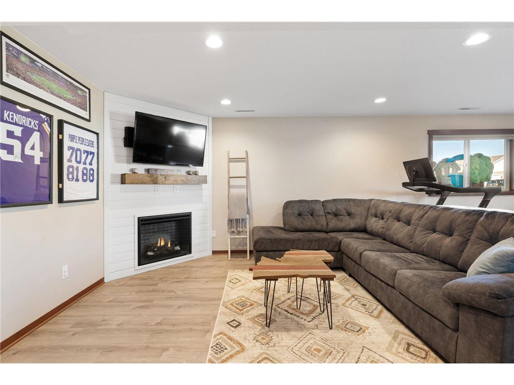 2013 12th Avenue NE Austin MN 55912 7034889 image35