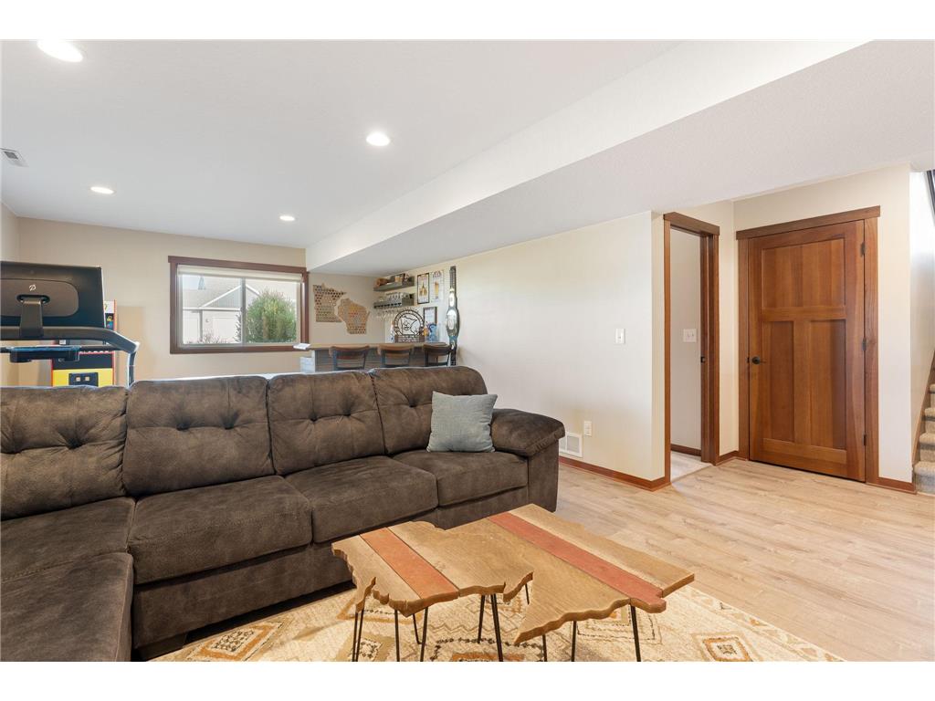 2013 12th Avenue NE Austin MN 55912 7034889 image38