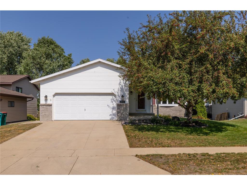 2013 23 1/2 Street SE, Rochester, MN, 55904 MLS 6430537 Edina Realty