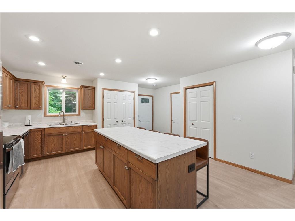 2013 E Oak Knoll Drive NE Alexandria MN 56308 7099157 image11